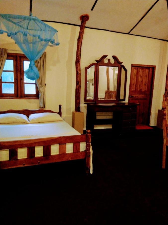 Heina Nature Resort - Eco Home And Yala Safari Катарагама Екстер'єр фото