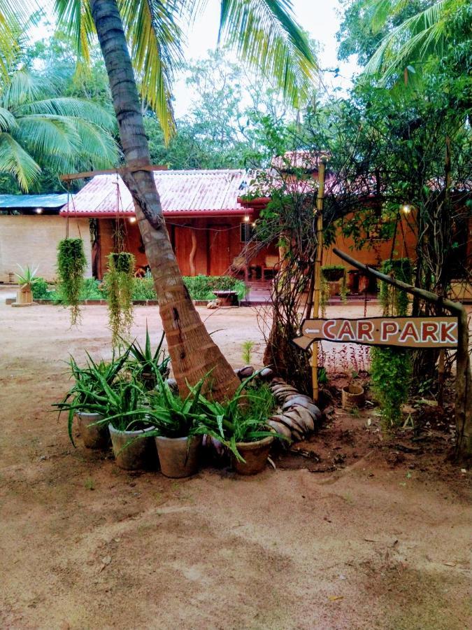 Heina Nature Resort - Eco Home And Yala Safari Катарагама Екстер'єр фото