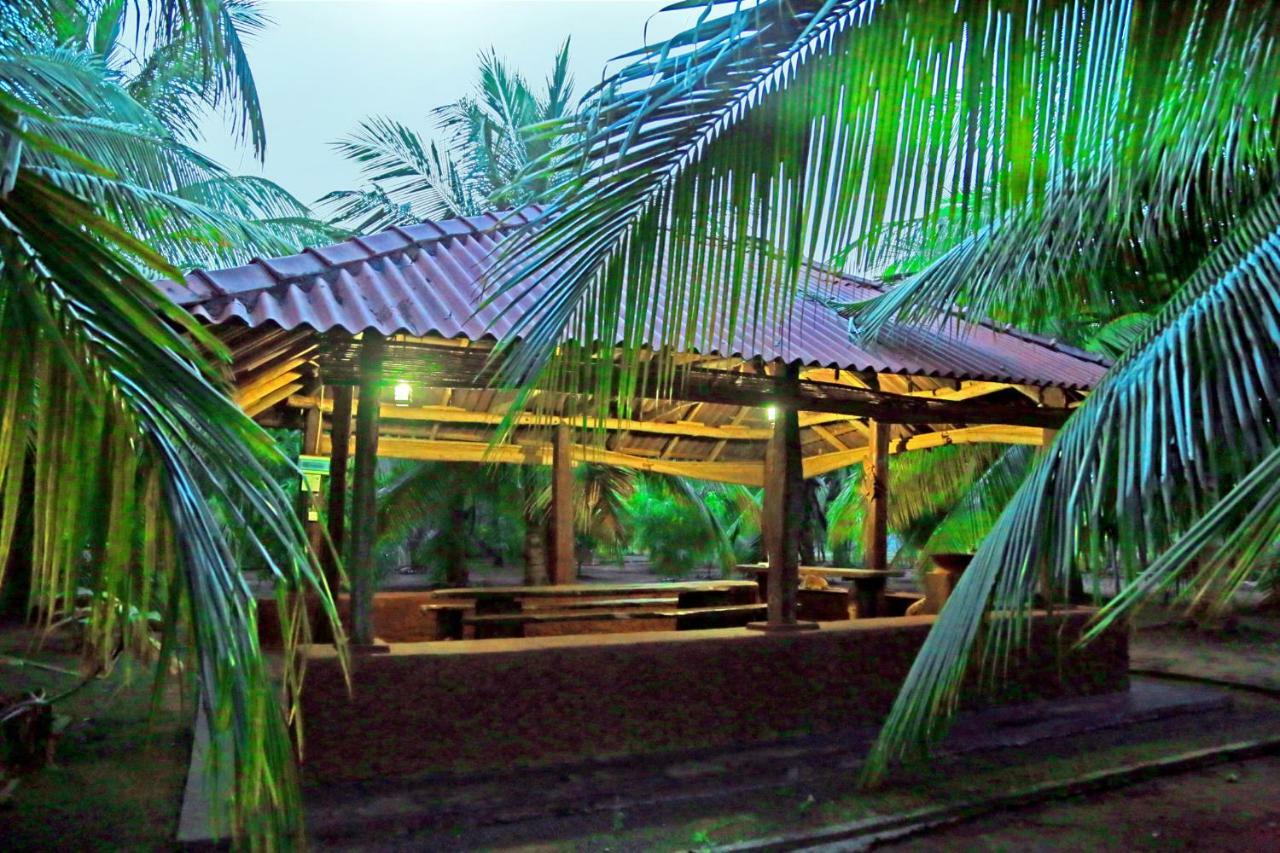 Heina Nature Resort - Eco Home And Yala Safari Катарагама Екстер'єр фото